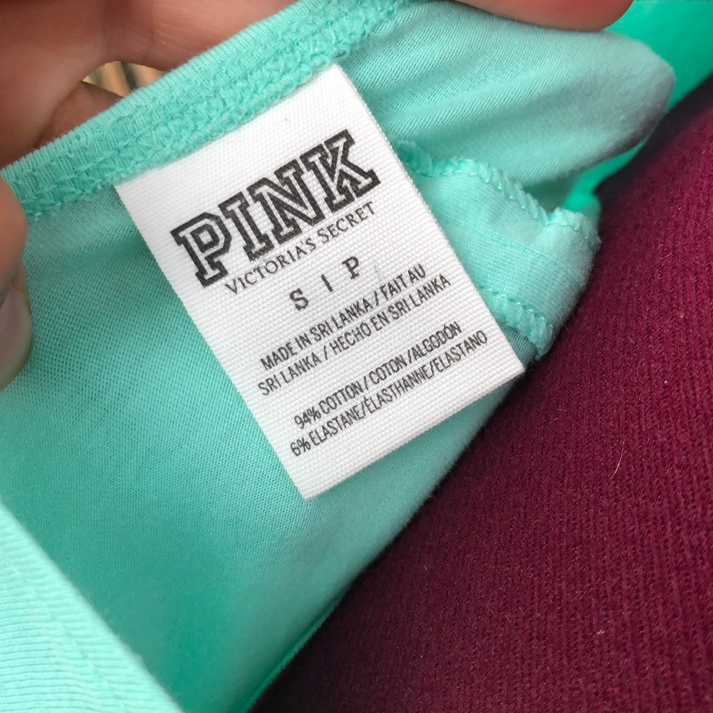 Victoria’s Secret Pink Teal heart crop top - Picture 7 of 8